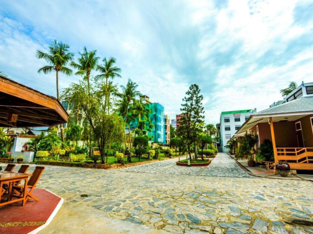 Kyi Tin Hotel Mandalay Exterior photo